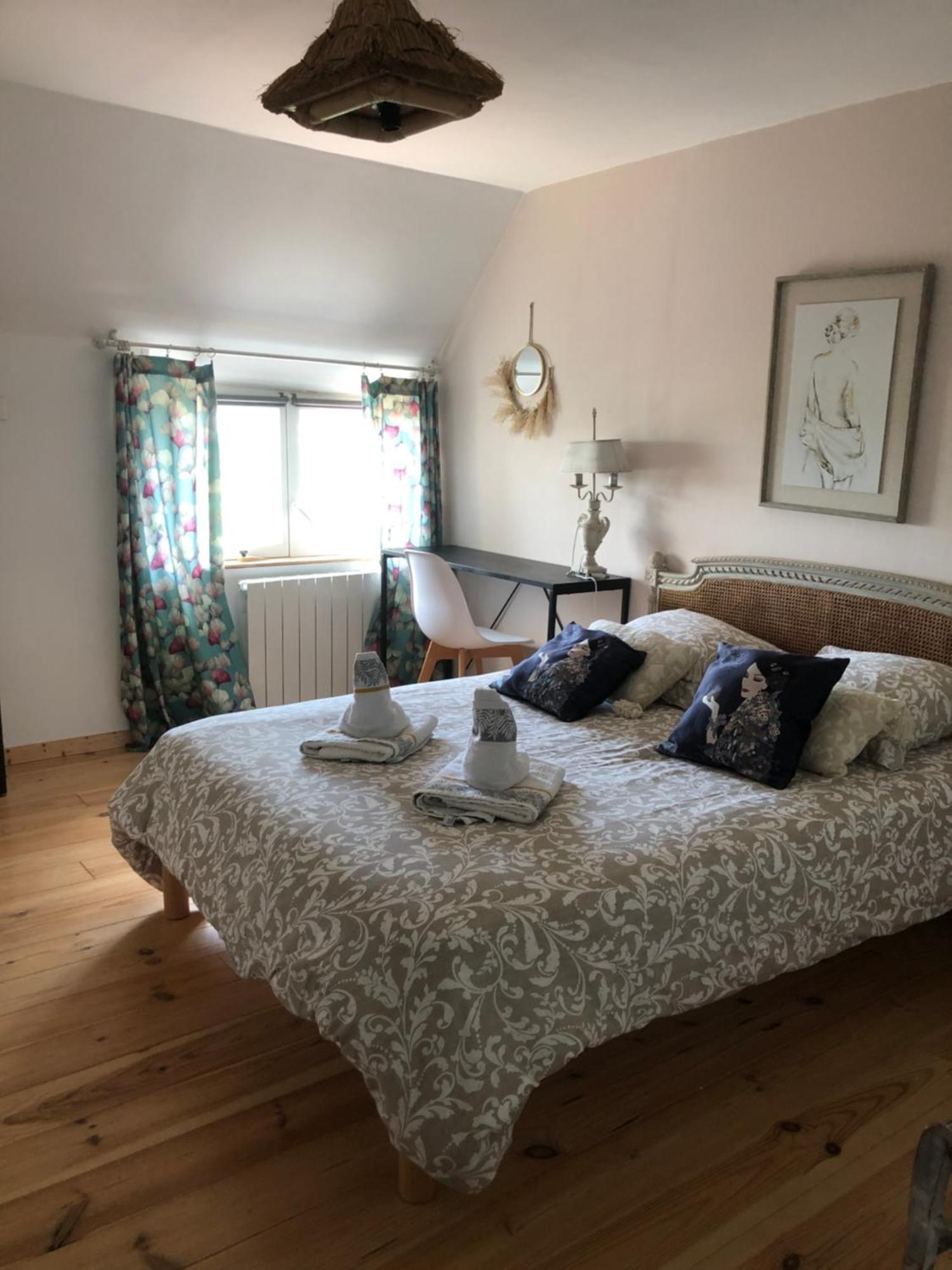 Chambre K Au Domaine Du Mont Scolan Montgardon 外观 照片